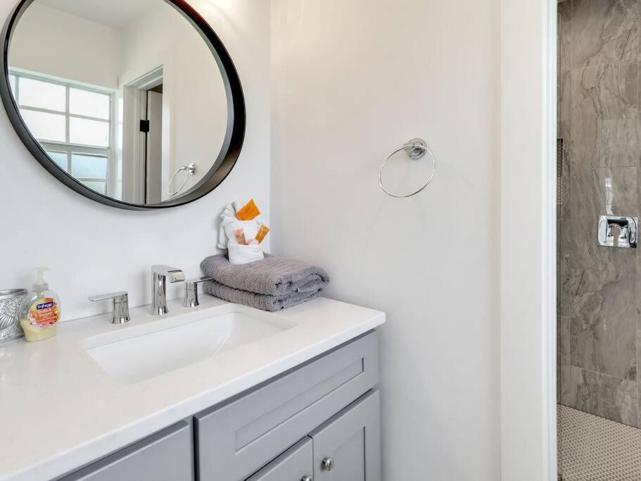 Elevated 1152 - Serene Family Friendly 4 Bed Pool Home Marco Island Ngoại thất bức ảnh